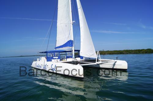 Fountaine Pajot Taiti 80 ficha tecnica